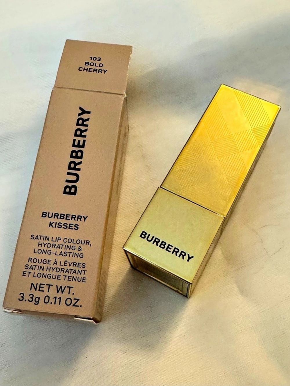 Burberry Kisses Satin Lip Colour - 103 Bold Cherry Bold Cherry 103 Lipstick